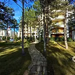 Harmony Grand 11 Private 616 *